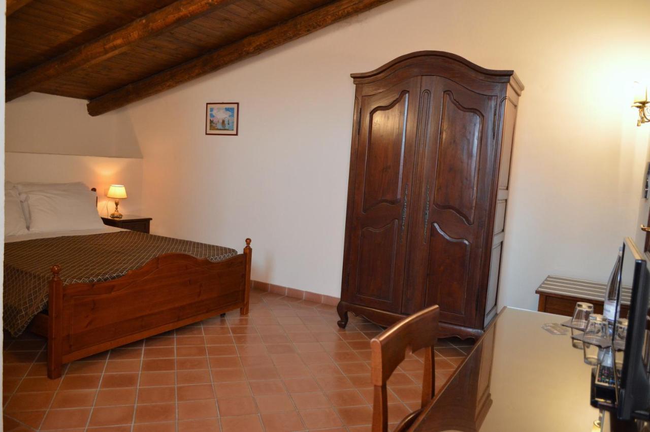 Villa Florio Parghelia Exterior photo